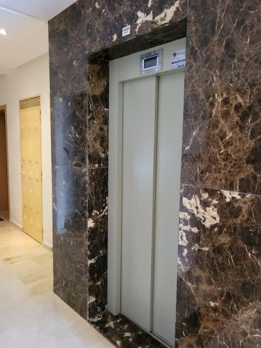 Rare Appartement De Vacances Танжер Екстериор снимка