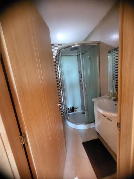 Rare Appartement De Vacances Танжер Екстериор снимка